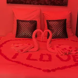  Appartement Enzo Avec Jacuzzi Privatif France